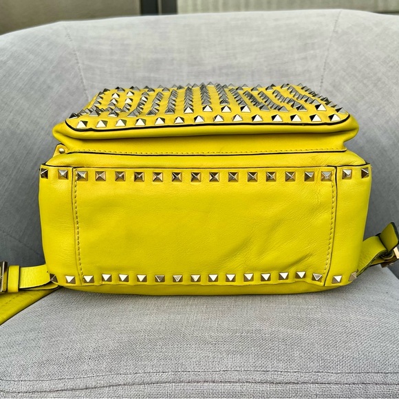 VALENTINO GARAVANI  Calfskin Medium Full Studded Rockstud All Over Backpack - Picture 7 of 13